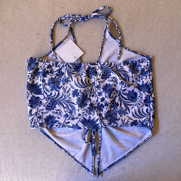 Spice Halter Top - Picture 2 of 2